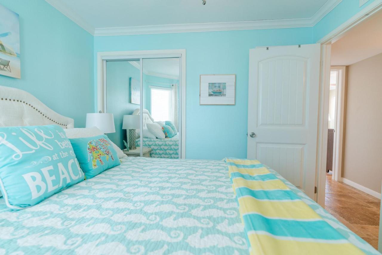 Steps To Pool And Beachamazing Views From Two Balconies Galveston Extérieur photo